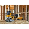 DeWalt Wyrzynarka xr 18V DCS335 pracuje2.jpg