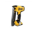 DeWalt Zszywacz 18V 2x2Ah DCN701D2